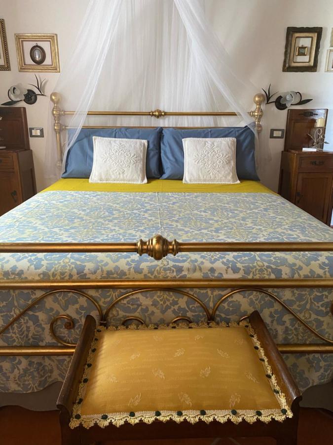 Bed And Breakfast Casale Del Sole Castellina Marittima Exteriör bild