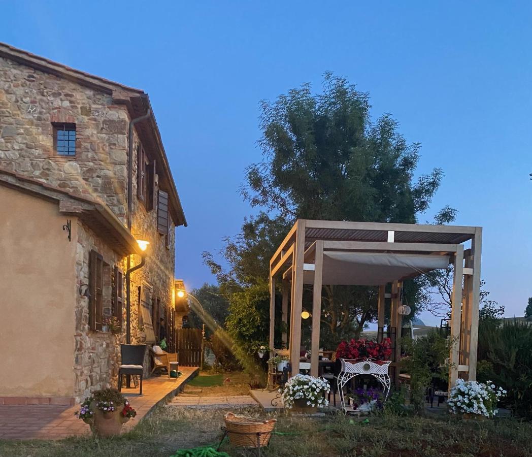 Bed And Breakfast Casale Del Sole Castellina Marittima Exteriör bild